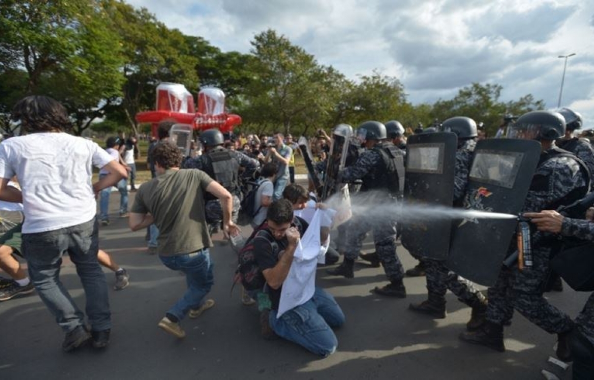 protesto.jpg