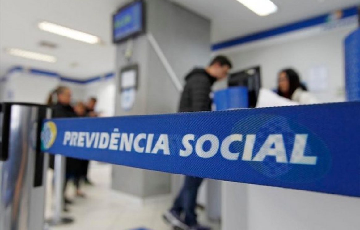 previdencia-fgts-aposentadoria-1-696x464.jpg
