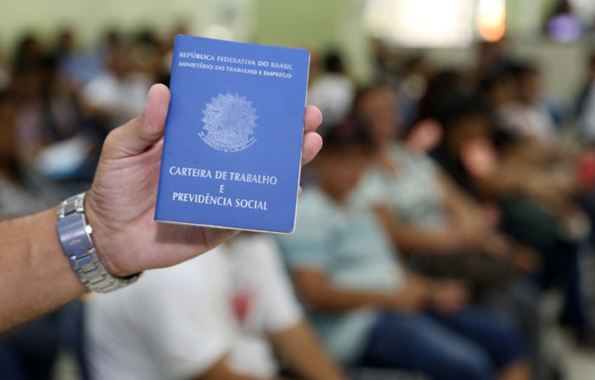 carteira-de-trabalho.jpg