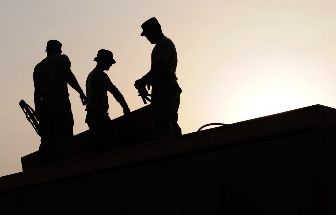 workers-659885_1280.jpg