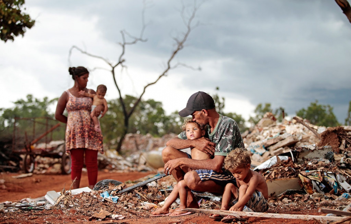 miseria-eduardo-familia-bsb-2017-8711-1024x683.jpeg